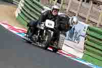 Vintage-motorcycle-club;eventdigitalimages;mallory-park;mallory-park-trackday-photographs;no-limits-trackdays;peter-wileman-photography;trackday-digital-images;trackday-photos;vmcc-festival-1000-bikes-photographs